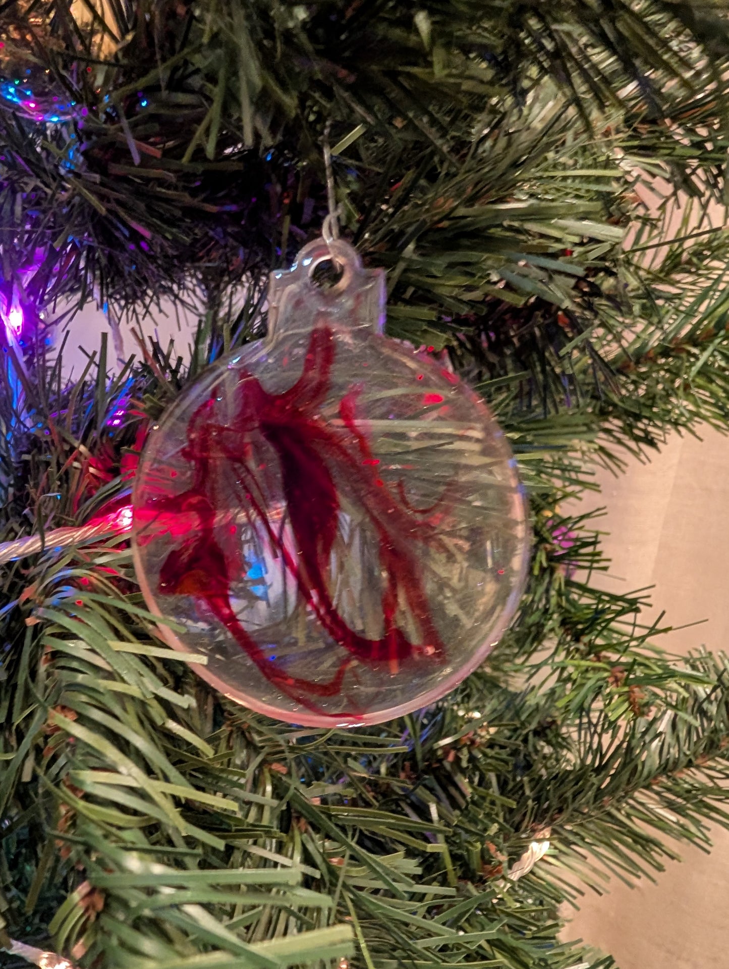 CUSTOMIZABLE TREE ORNAMENTS  (2 for 5$)